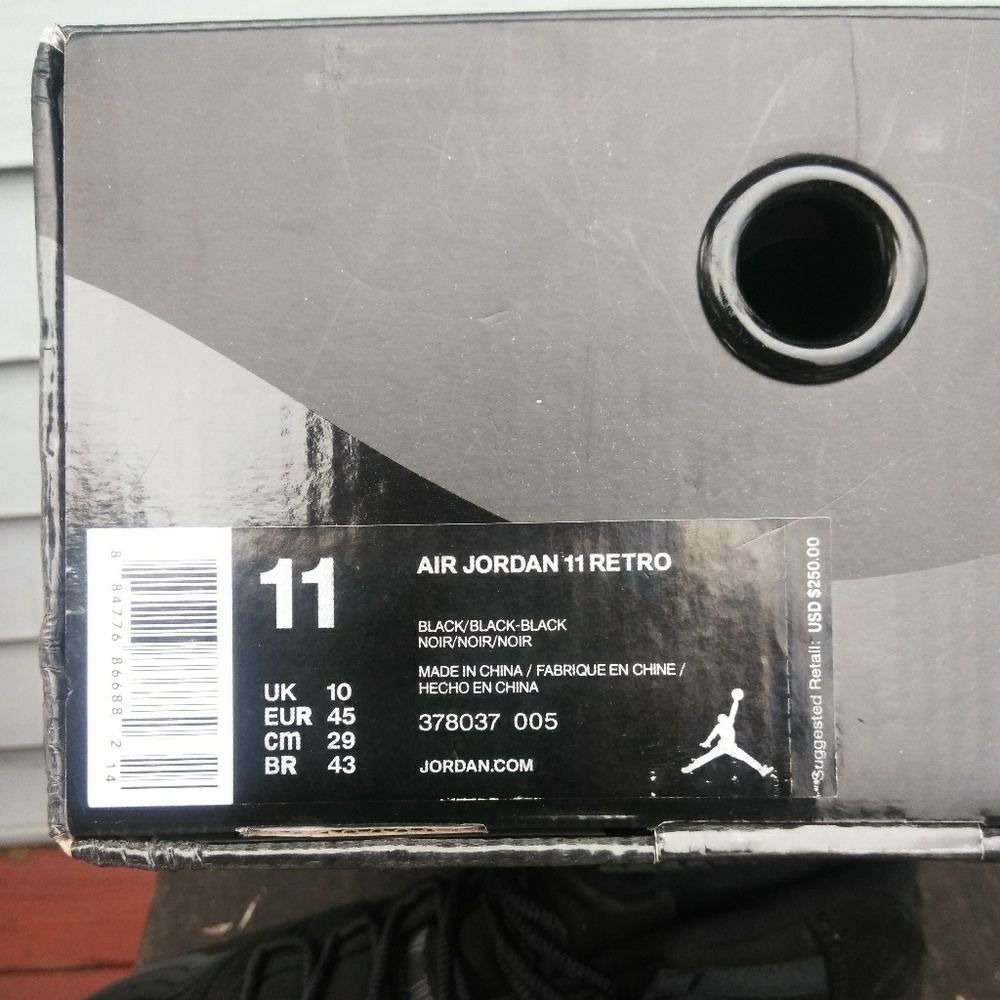 Nike Air Jordan 11 XI Cap and Gown Mens size 11 - Picture 8 of 8